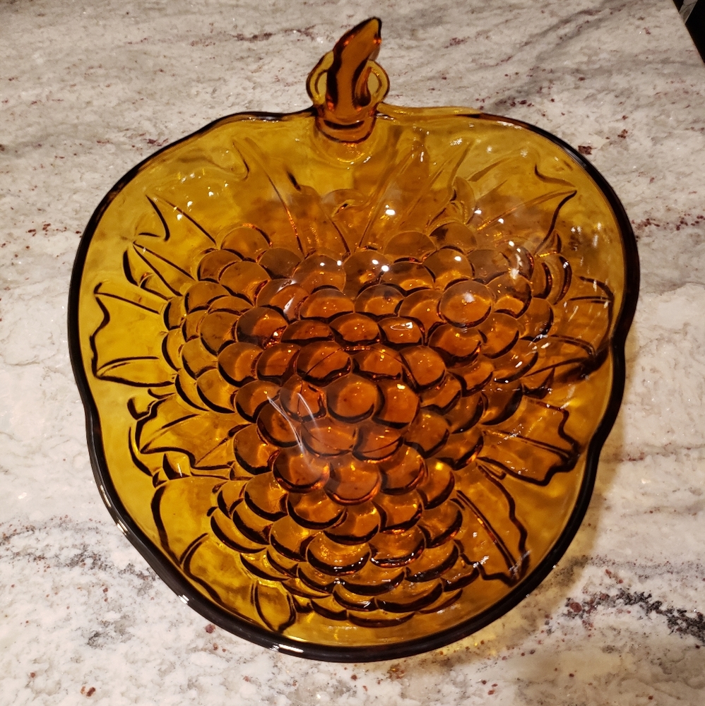 Large Carnival grape bowl